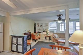 New Smyrna Beach Getaway - Walk Flagler Avenue! - 6