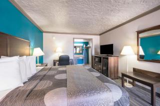 Econo Lodge Inn & Suites - Oklahoma City - 3