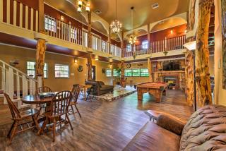 Spacious Conroe Home with Foosball and Pool Table! - Conroe - 7