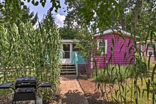 Cozy Middle Bass Cabin with Grill and Lagoon Access! - Put-in-Bay - 0