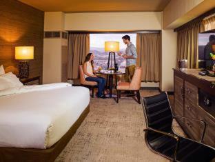 Nugget Casino Resort - 8