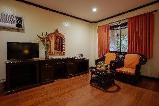 Paradise Garden Hotel and Convention Center Boracay Powered by ASTON - Boracay - 3
