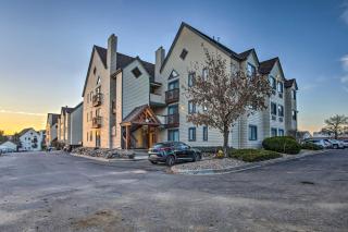 Greenwood Village Condo with Pool Access! - 9