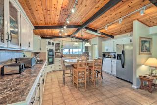 Breezy Prescott Home on 3 Acres with Mtn-View Patio! - Prescott - 3
