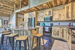 Modern Lakeside Chalet on Crow Wing Chain with Dock! - 8