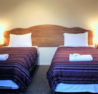 Owen River Tavern & Motels - Owen River - 5