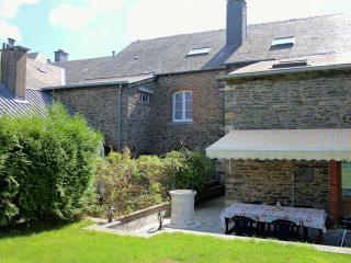 Welcoming Mansion with Sauna in Herbeumont - Herbeumont - 9