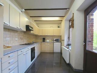 Welcoming Mansion with Sauna in Herbeumont - Herbeumont - 4