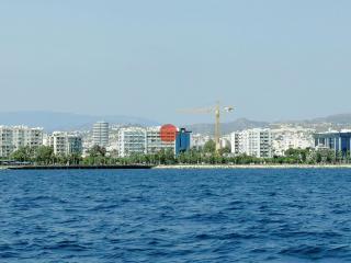 A City-center Seaview Penthouse at Oceanic - Limassol - 7