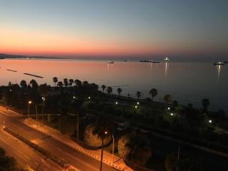 A City-center Seaview Penthouse at Oceanic - 9