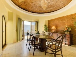 Casa Vilamoura Is A Lovely 5 Bedroom Villa With Ac And Private Pool Within Easy Distance Of All Of V - 1