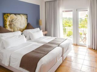 Stunning Lagos Villa 10 Bedrooms Villa Lacuna Deluxe Private Pool & Jacuzzi Algarve - 2