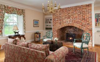 Inn at Warner Hall - 2