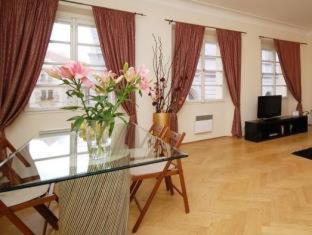 Royal Road Residence - Prag - 1