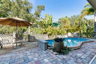 #1 Island Hideaway PICK ME!!! - Fort Myers Beach - 8