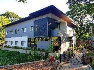 Acacia Garden Inn and Suites - Coron - 7