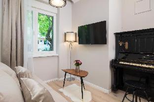 Piano Suites - Split - 3