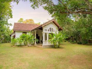 MO River House Luxury Villa - Hikkaduwa - 1