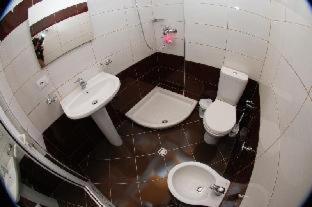 Hotel Vila Alvin & Apartments - Saranda - 1