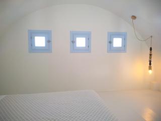 Genesis Cave Houses - 9