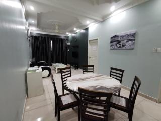 DF ZaheenulFitri Homestay (Muslim Homestay) - 1