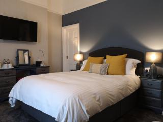 Harmony Bed and Breakfast - 2