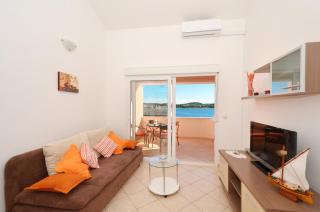 Apartmani Bašić Rogoznica - Rogoznica - 0