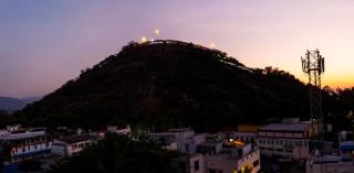 Ponnis Hotel - Palni - 9