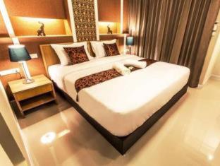 The Aim Sathorn Hotel - 1