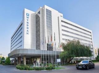 Wyndham Tashkent - Tashkent - 9