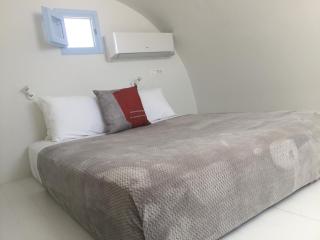 Genesis Cave Houses - 3