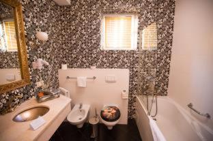 Weekend Boutique Hotel - Chişinău - 4