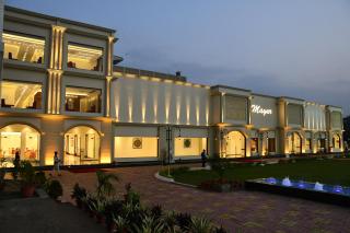Mayur Hotel & Resort - Sītāpur - 4