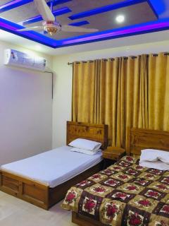 royal cottage guest house - 5