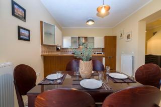 Louisa's Summer House - 1