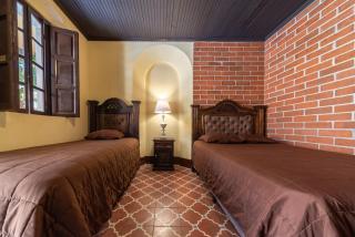 Lar Antiqua Hotel - Quetzaltenango - 9