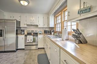 Family Cape Cod Home and Yard, 3 Mi to Beach - 1