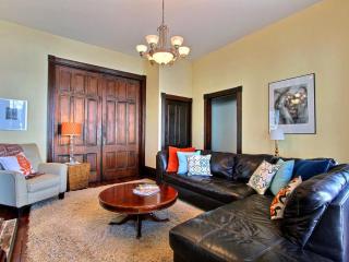Big Blue House - Near Forsyth Park - Lower Unit - Savannah - 4