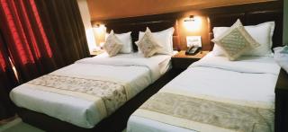 Hotel Crystal Luxury Inn- Bandra - Mumbai - 4
