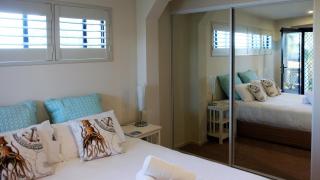THE TIN SHED Couples accommodation at Bay of Fires - Binalong Bay - 8