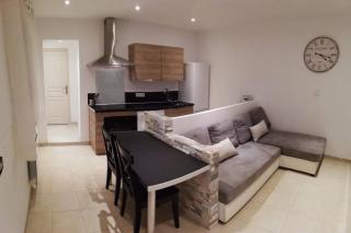 Appartement T2 Rez de villa proche bord de mer - Le Pradet - 9