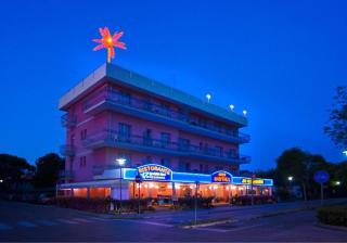 Hotel Di Giovanni - Bibione - 9