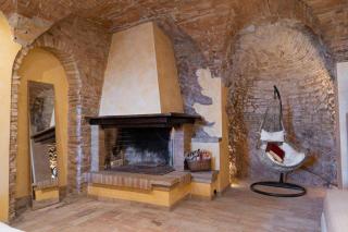 another brick in the vault - Spello - 5