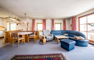 Wonderful bright apartment with balcony & garden - Reutte - 7