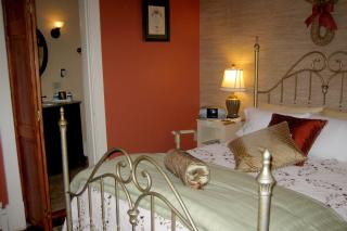 Magnolia House Inn - 8