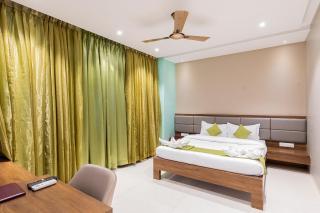 Hotel Seven Oaks - Navi Mumbai - 9