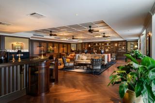 Eastern & Oriental Hotel - 1