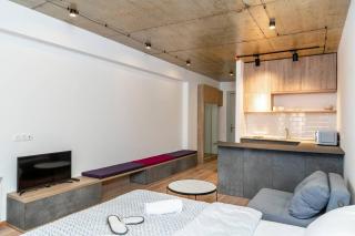 Wehost Apartment with Balcony - 5