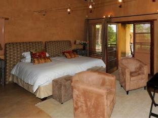 Sherewood Lodge - Pretoria - 4