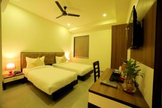 Vijay Vilas Hotel & Convention Hall - Agra - 4